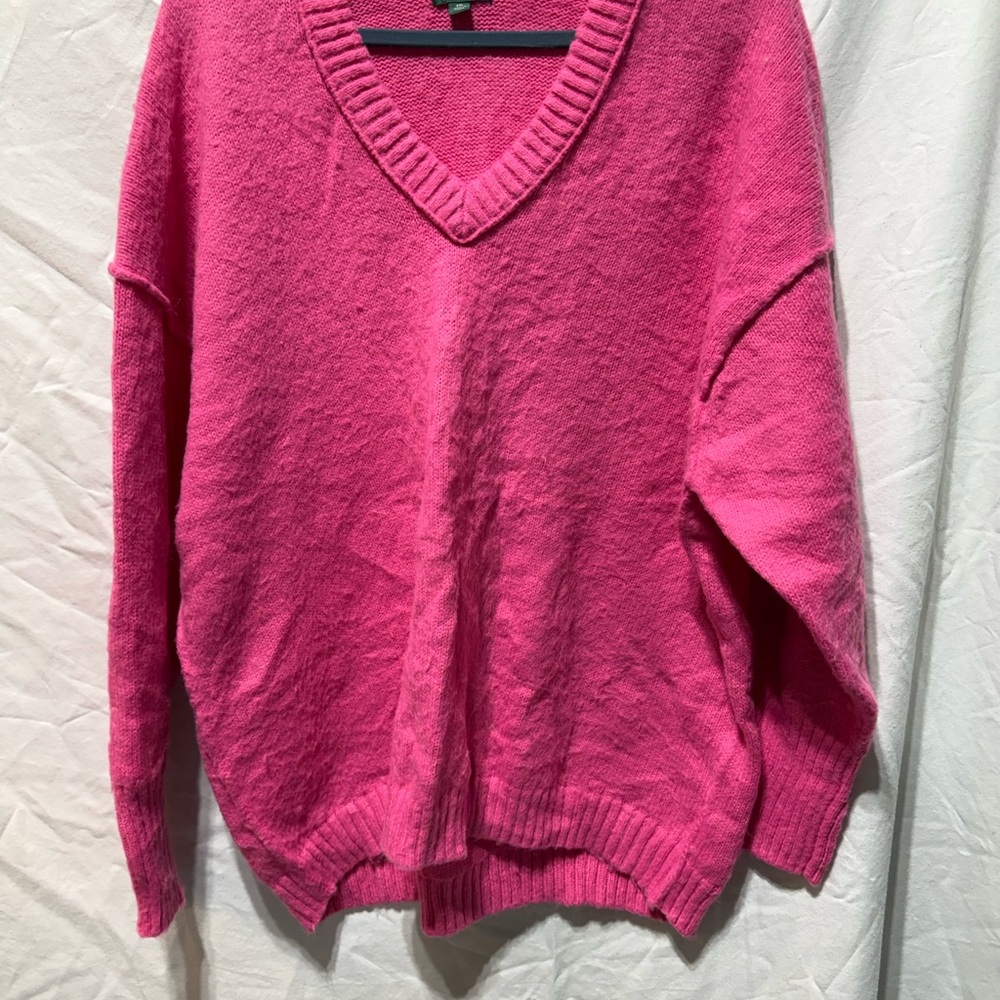 Women's Pink V-Neck Sweater
